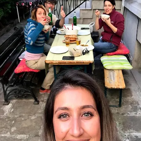 Canape Connection בית הארחה סופיה